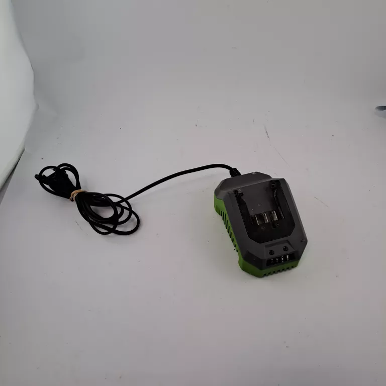 odkurzacz-akumulatorowy-warsztatowy-lux-tools-a-nts-20-warto-kod-producenta-d2536