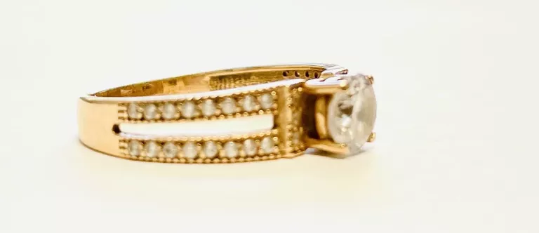 pierscionek-585-249-g-15-q-rodzaj-wyrob-jubilerski