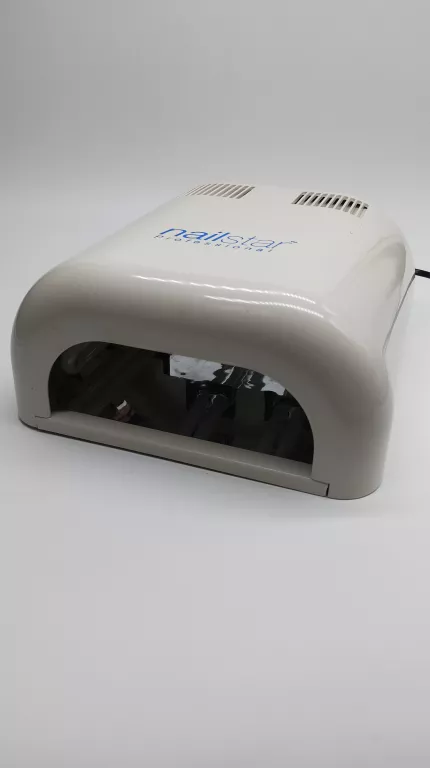 LAMPA DO PAZNOKCI NAILSTAR PROFFESIONAL 36 WATT PUDEŁKO