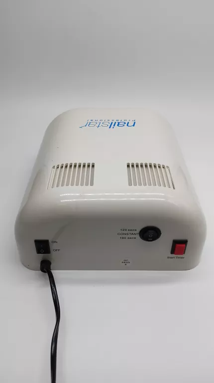 LAMPA DO PAZNOKCI NAILSTAR PROFFESIONAL 36 WATT PUDEŁKO