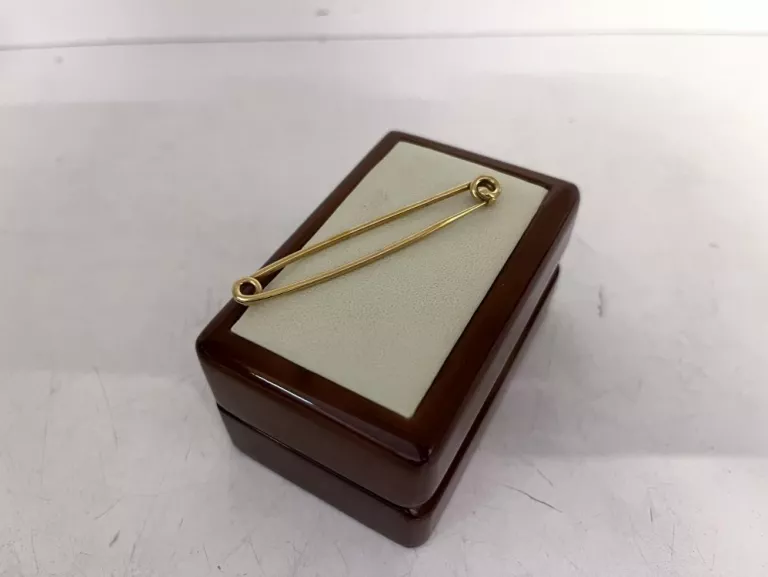 zlota-agrafka-319g-375-marka-226434-1704211