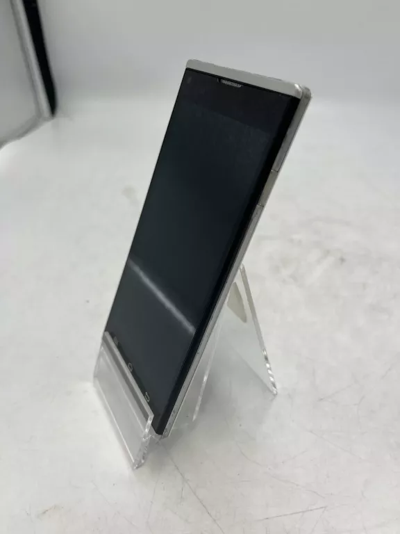 TELEFON BLACKVIEW MODEL CROWN 2/16 GB SOLO OPIS!!!