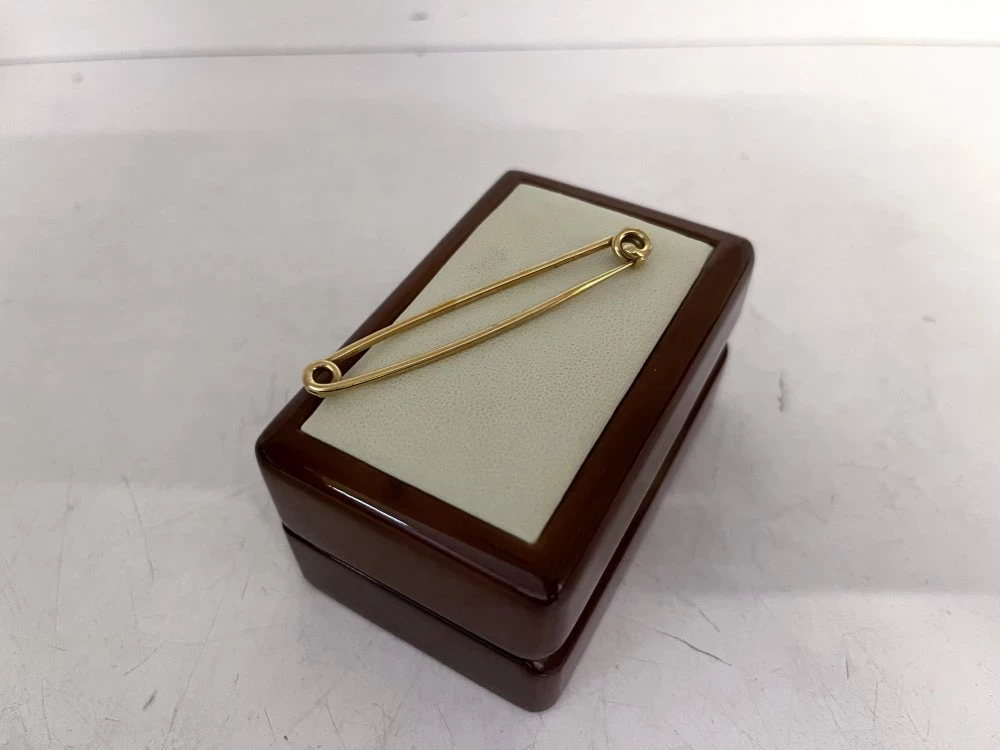 zlota-agrafka-319g-375-marka-226434-1704211