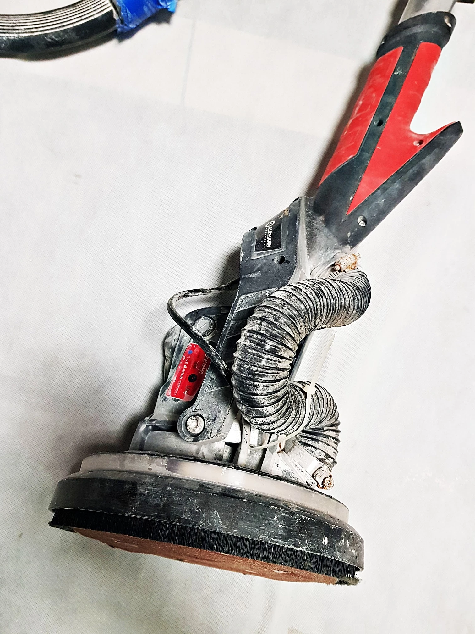 szlifierka-do-gipsu-kaltmann-1050w-2800obrmin-opis-ean-gtin-5906395112333