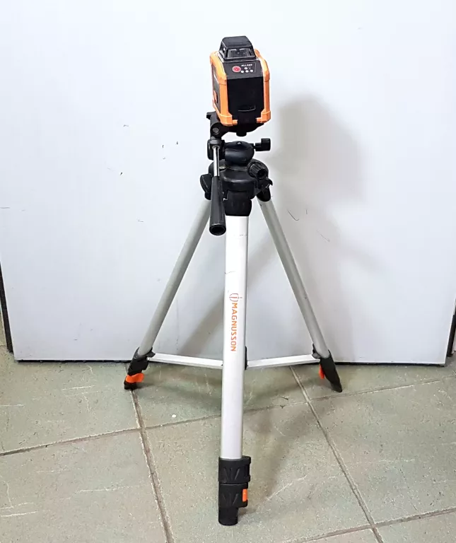 LASER KRZYŻOWY POZIOMICA MAGNUSSON HLL360 + STATYW