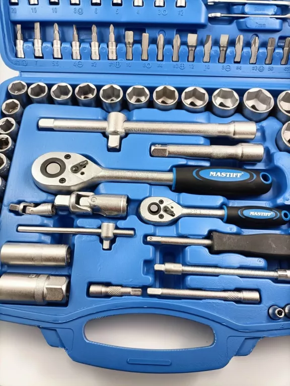 ZESTAW KLUCZY NASADOWYCH ORAZ PŁASKO-OCZKOWYCH TORX 94 MASTIFF
