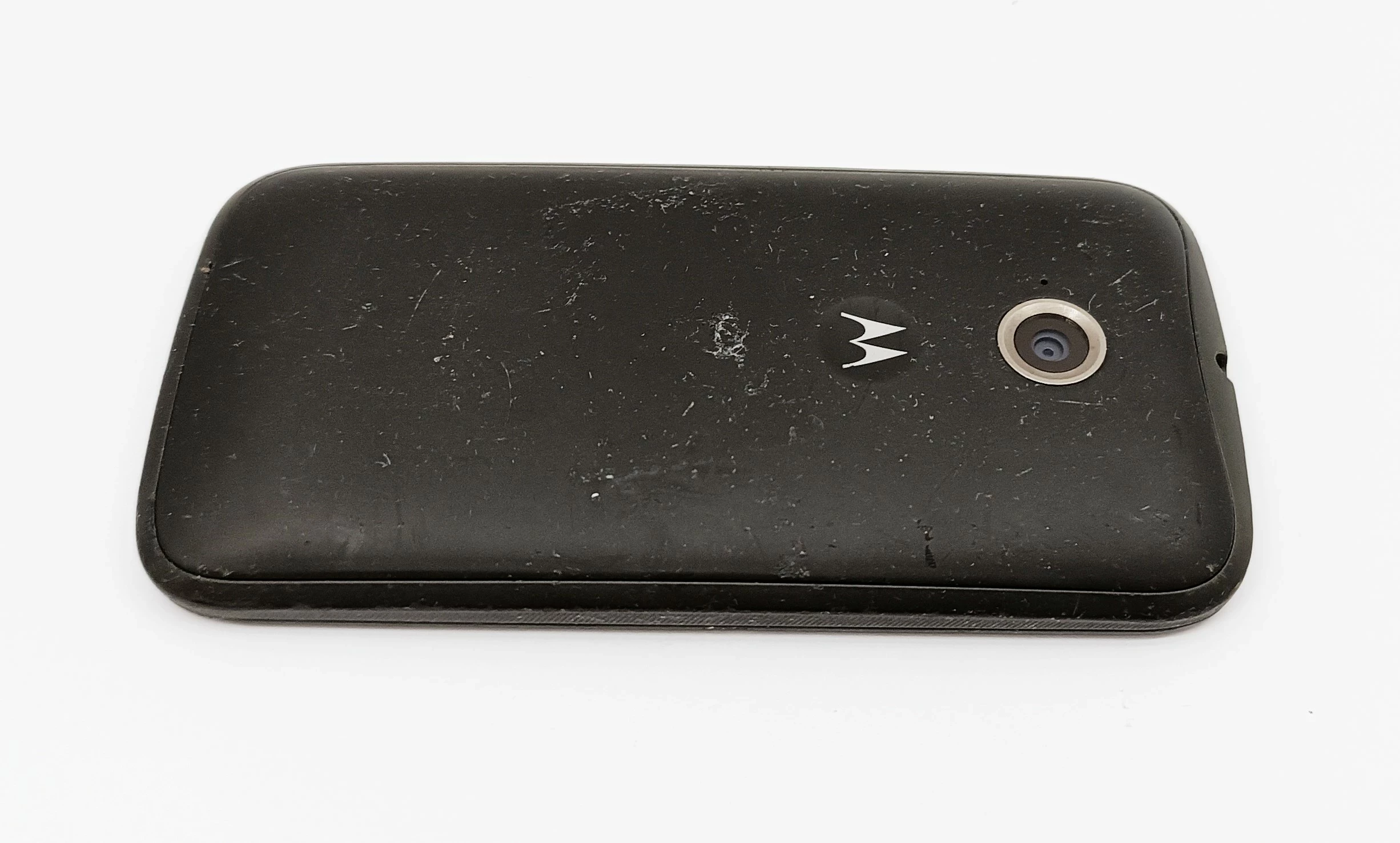 telefon-motorola-moto-e-4g-18gb-uszkodzony-ean-gtin-0759776431869