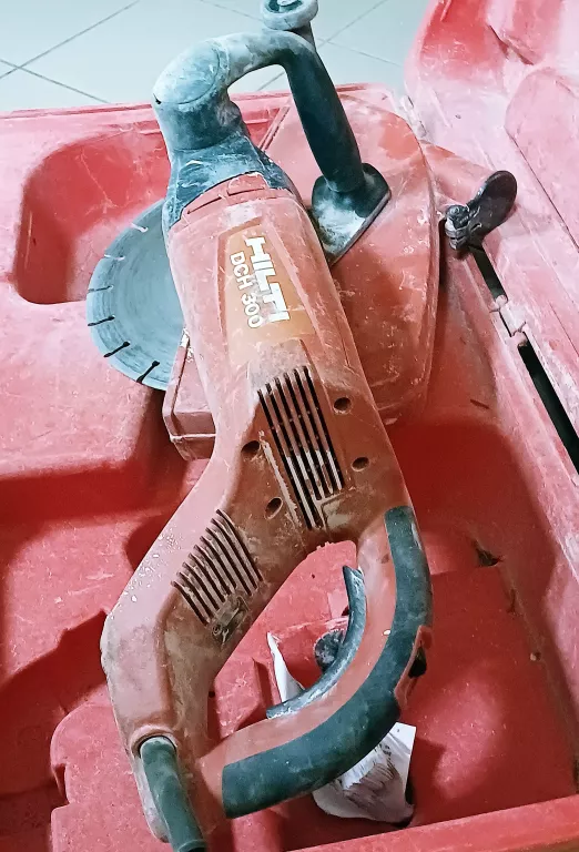 PRZECINARKA DO BETONU HILTI DCH EX 300 WALIZKA
