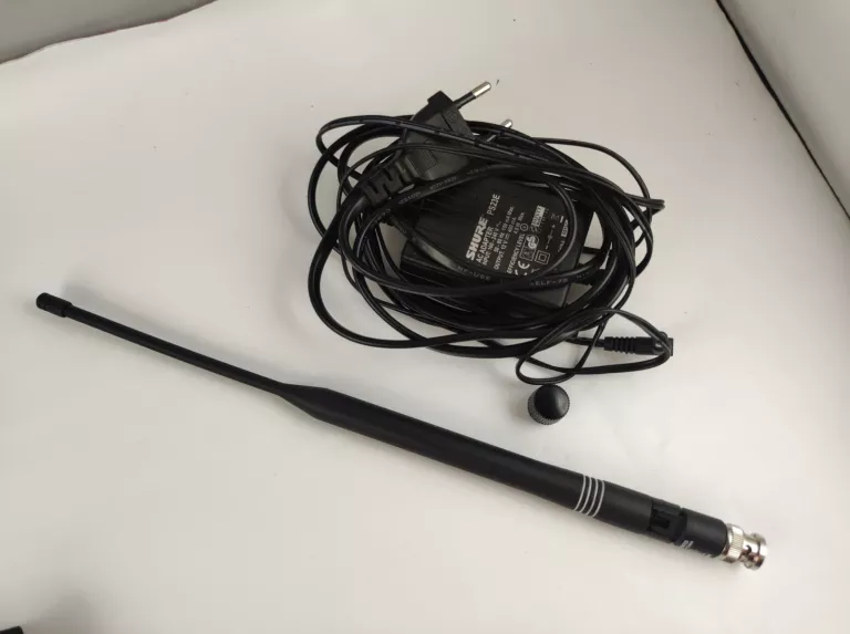 BEZPRZEWODOWY ODSŁUCH SHURE PSM300 + P3RA + MIKROFON JTS TM-929