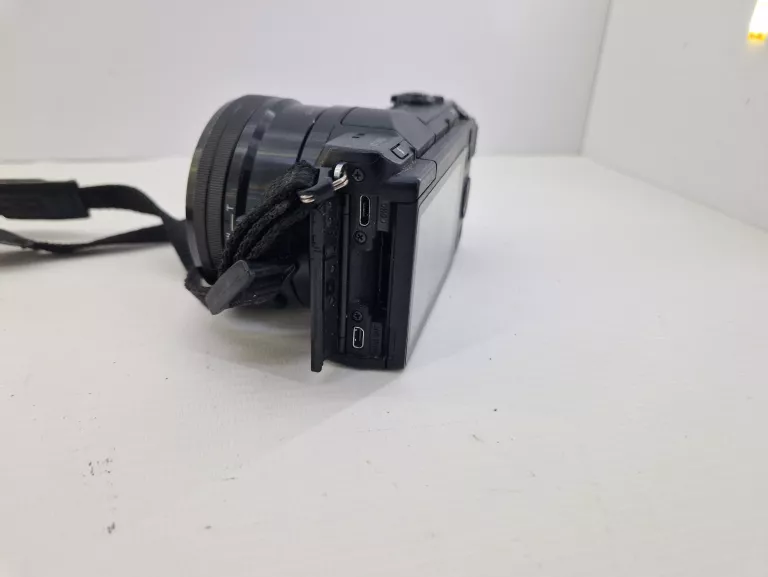 APARAT SONY A5100 OBIEKTYW SELP1650 KOMPLET