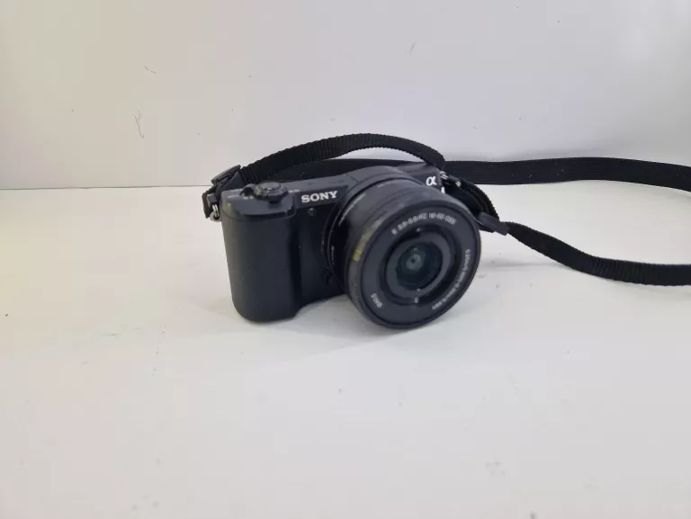 APARAT SONY A5100 OBIEKTYW SELP1650 KOMPLET