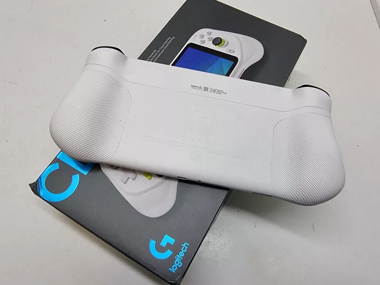 konsola-logitech-g-cloud-gaming-handheld-komplet-stan-uzywany