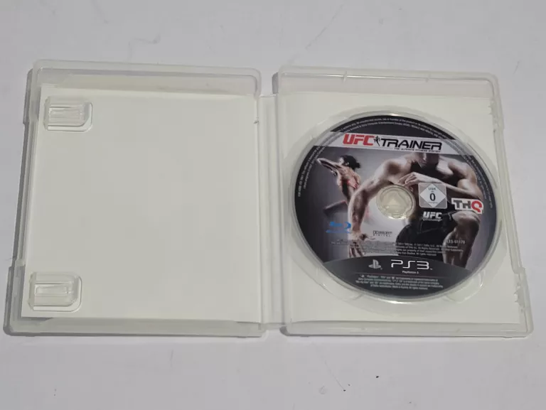 GRA PS3 UFC TRAINER