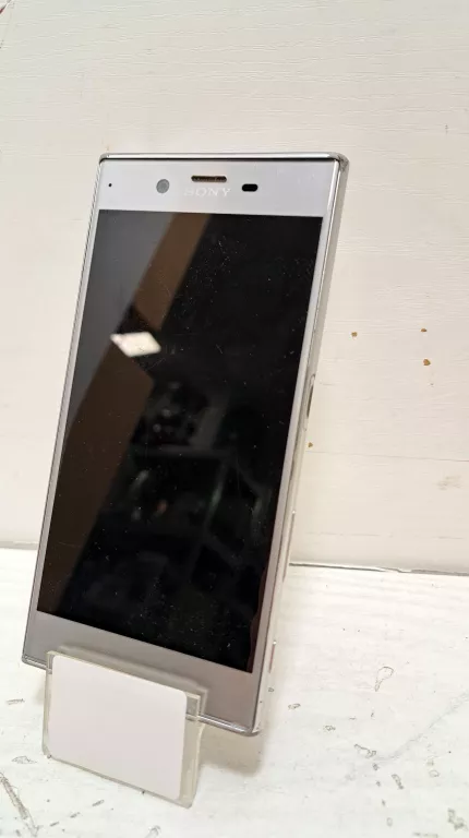 TELEFON SONY XPERIA XZ