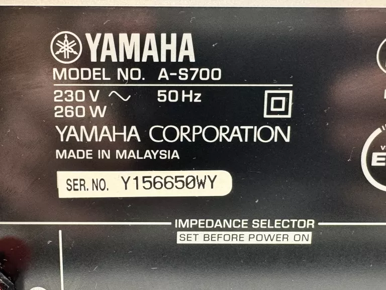 WZMACNIACZ STEREO YAMAHA A-S700 320W + PILOT + OKABLOWANIE