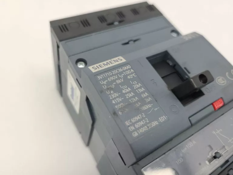 WYŁĄCZNIK MOCY 100A 3P 25KA IP40 130/75/80MM SENTR