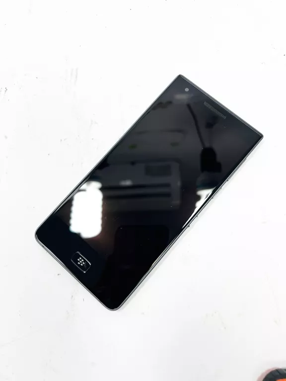 TELEFON BLACKBERRY MOTION 4/32GB * JESIENNA PROMOCJA *