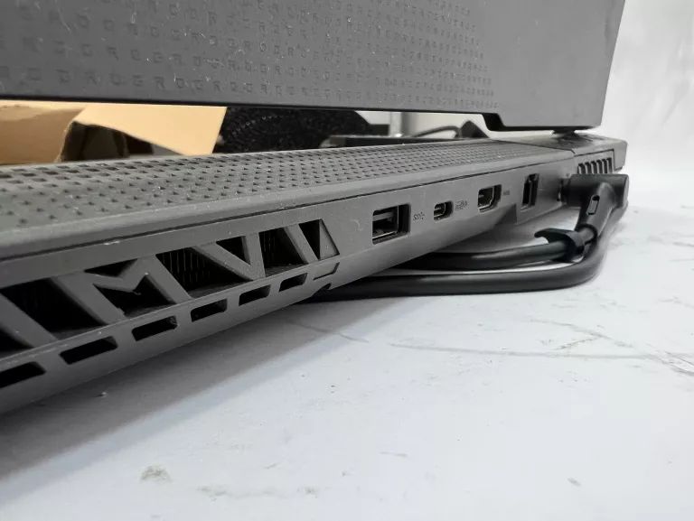 LAPTOP ASUS ROG STRIX G G531G 15,6