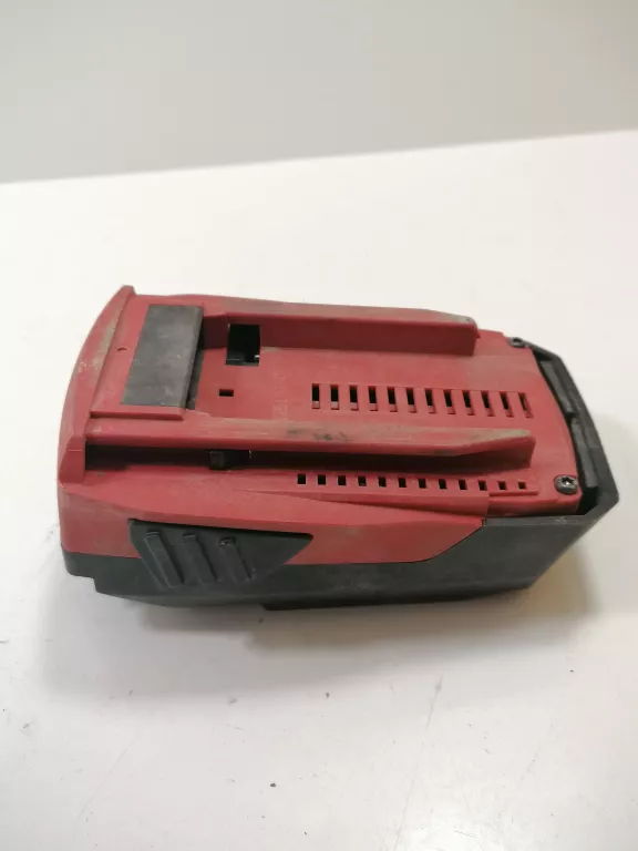 ADAPTER ŁADOWARKI HILTI CA-B12