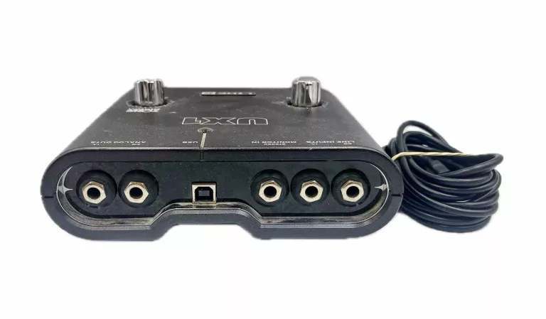 LINE 6 POD STUDIO UX1