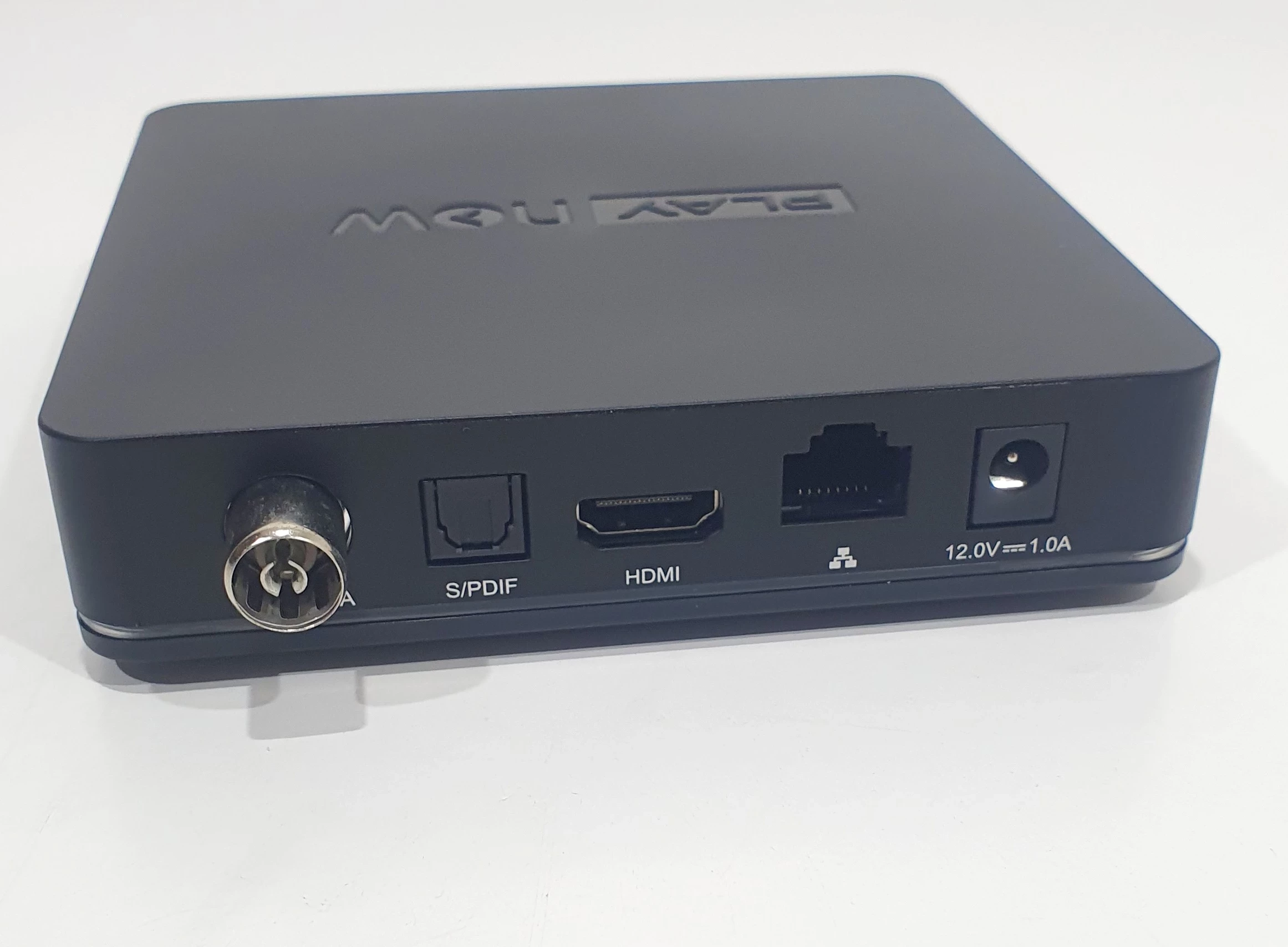 dekoder-play-now-tv-box-3-4k-kod-producenta-dctiw362