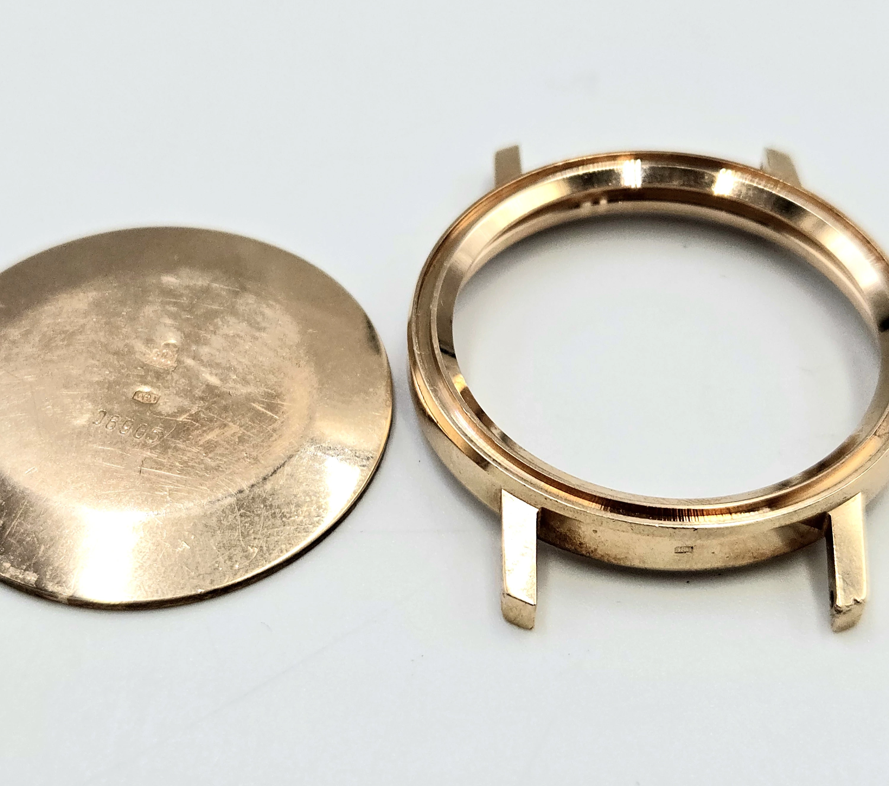 zlom-zlota-w1426-gr-pr-585-koperta-zegarka-wostok-proba-585