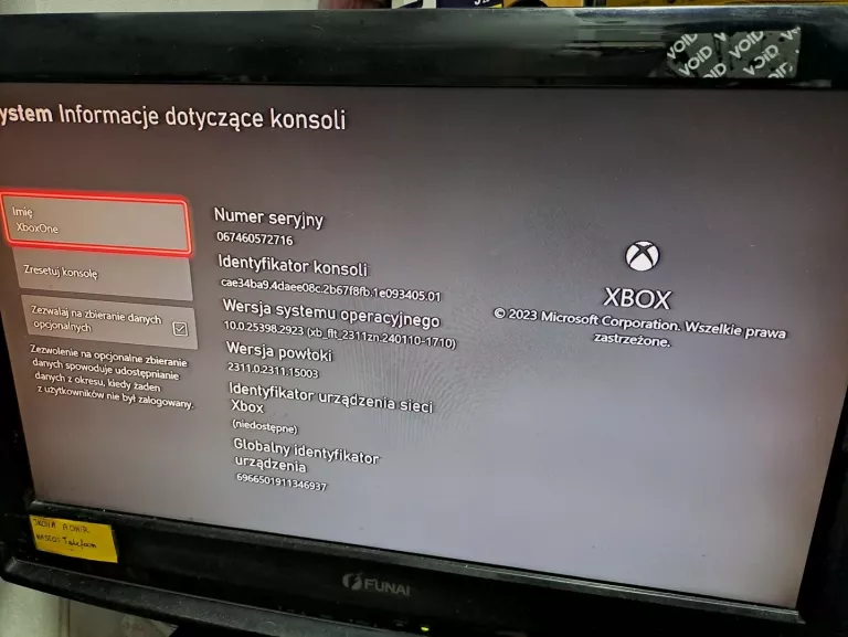 KONSOLA - XBOX ONE 1TB (MODEL 1681) 2 PADY+1GRA FIFA 19 !!OPIS!!