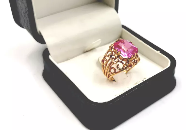 ZŁOTY  PIERŚCIONEK Z RÓŻOWYM KAMIENIEM PRÓBY 583