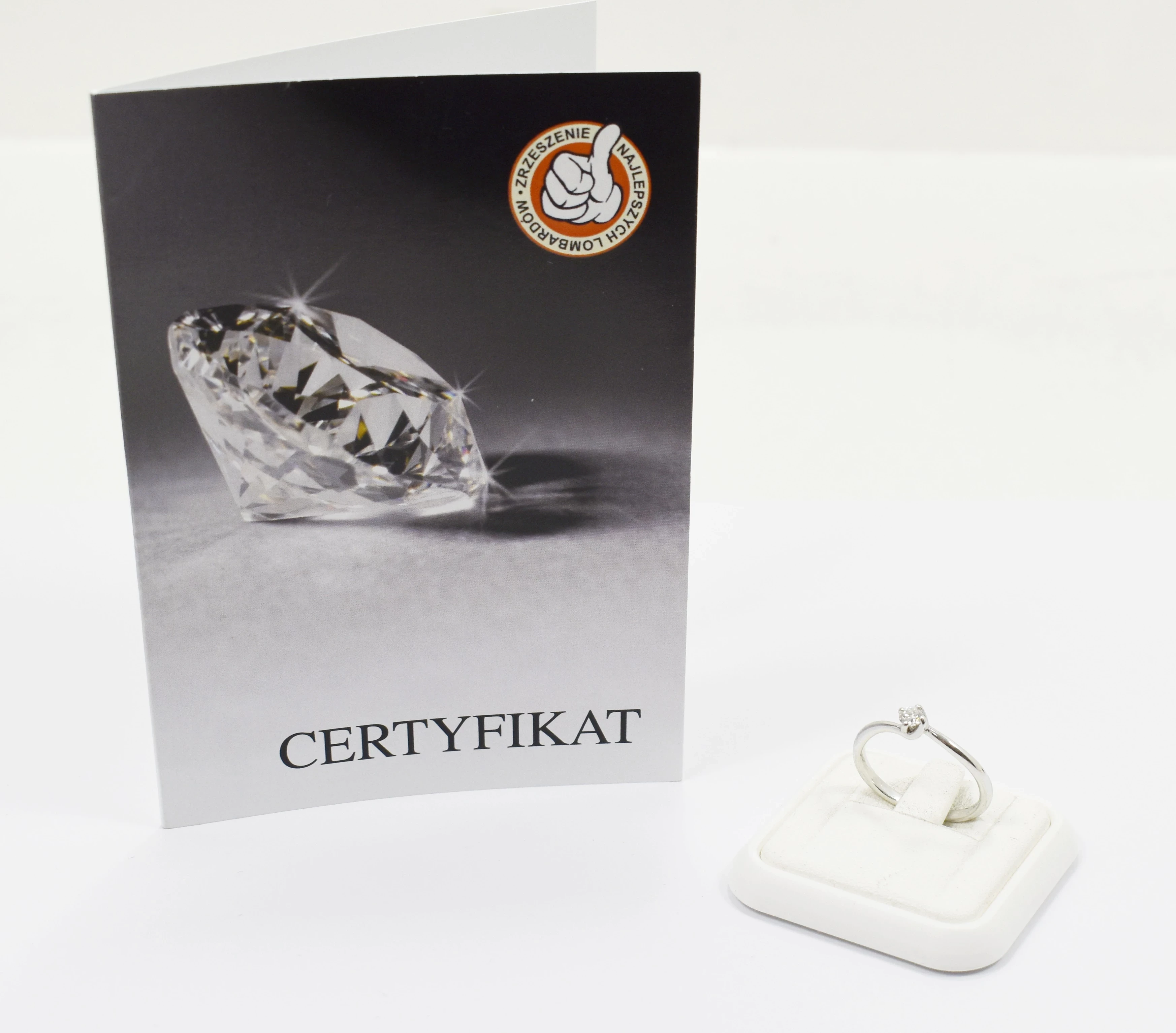 pierscionek-biale-zloto-z-diamentem-585-190g-r14-015-ct-waga-001