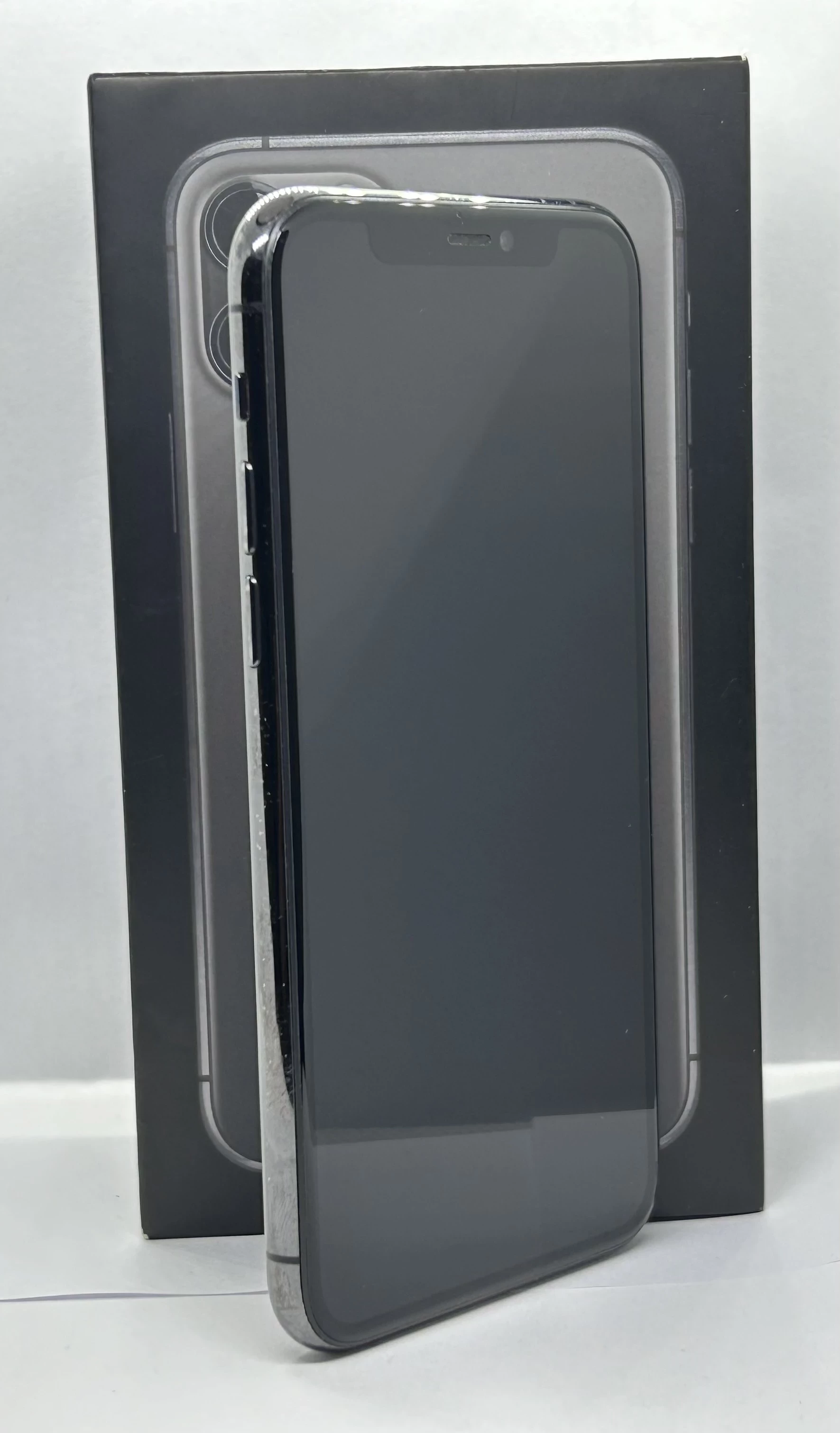 apple-iphone-11-pro-64gb-czarny-71-kondycji-baterii-stan-uzywany