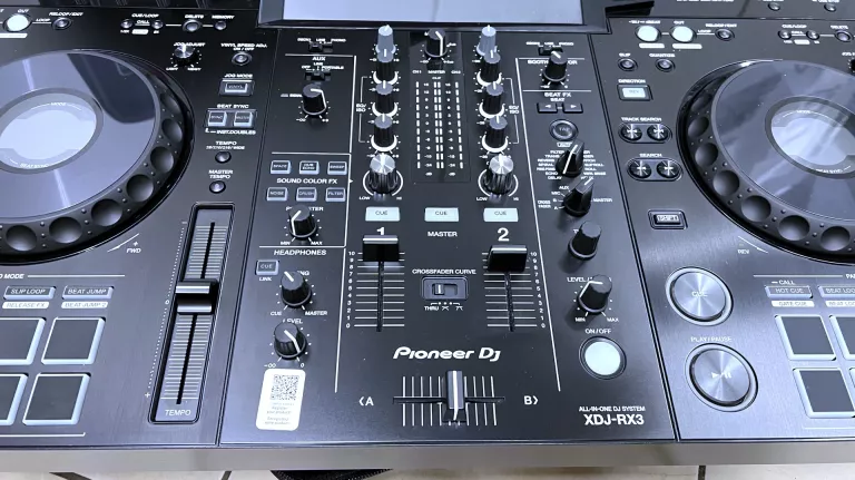 KONSOLA KONTROLER PIONEER XDJ-RX3 CASE