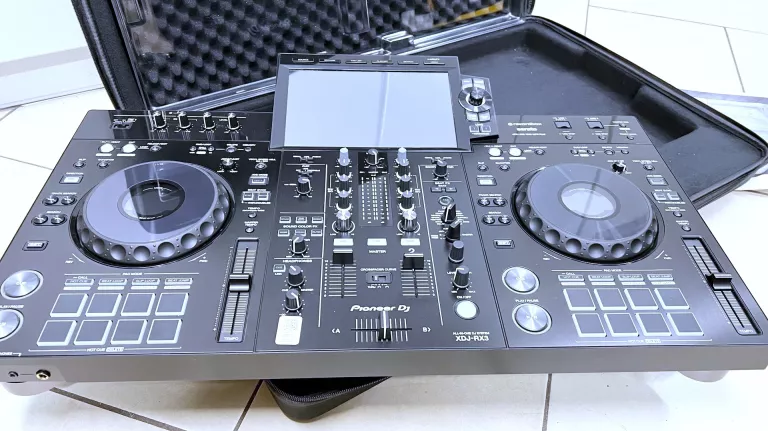 KONSOLA KONTROLER PIONEER XDJ-RX3 CASE