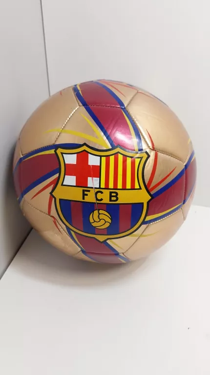 PIŁKA NOŻNA FC BARCELONA STAR GOLD R. 5