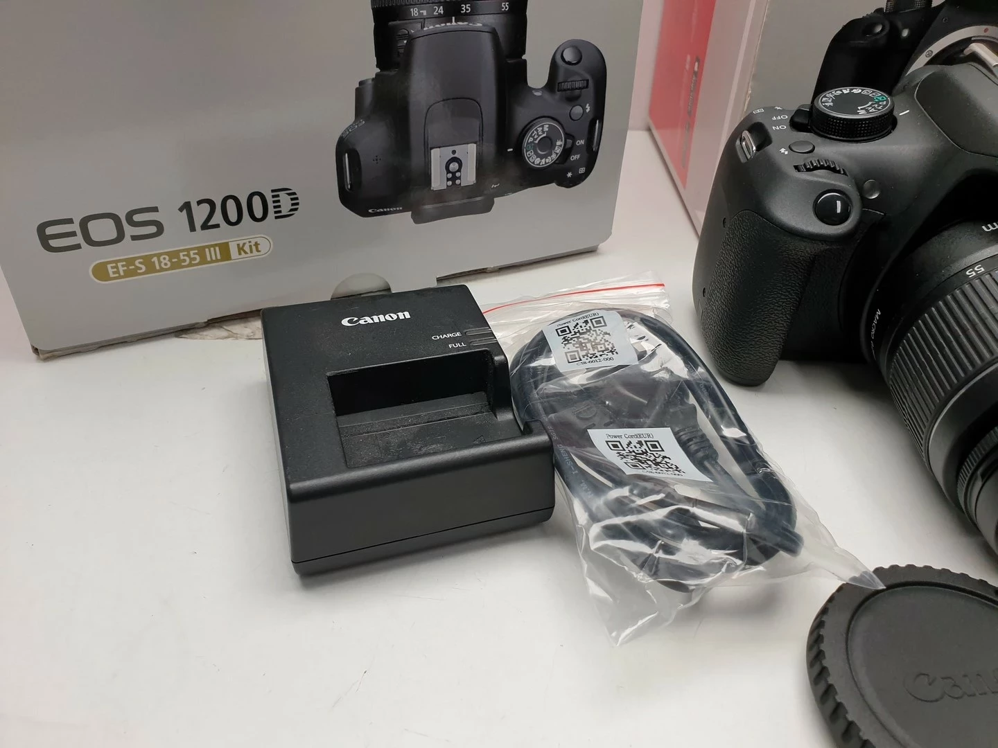 aparat-canon-eos-1200d-komplet-ean-gtin-9331617647779