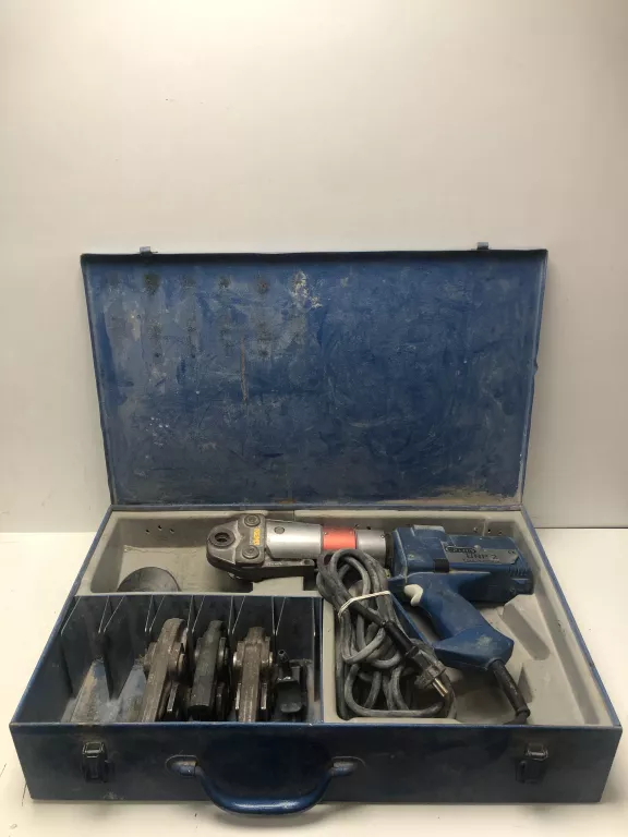 zaciskarka-do-rur-wavin-unp2-product-id-c71ad2d0-9e1d-4f1b-818b-1b2eccb7fb4f