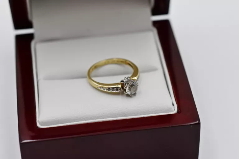 zloty-pierscionek-z-kamieniem-585-361g-r8-waga-361