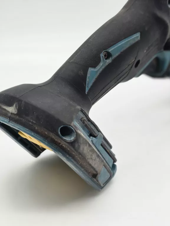 MAKITA PIŁA SZABLASTA 18V DJR183