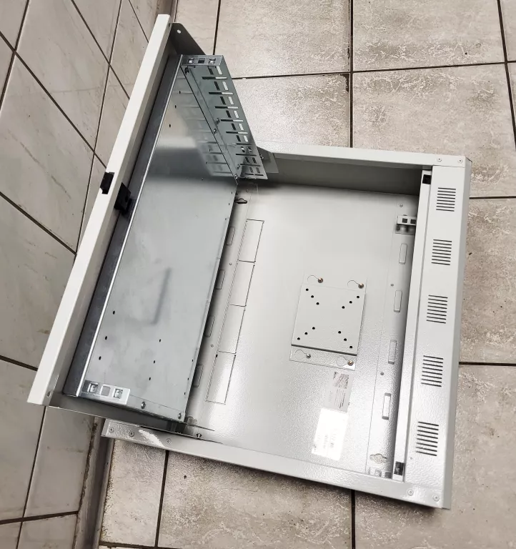 DIGITUS OBUDOWA DVR NVR DO MONTAŻU ŚCIENNEGO - PROFIL 2U 19"
