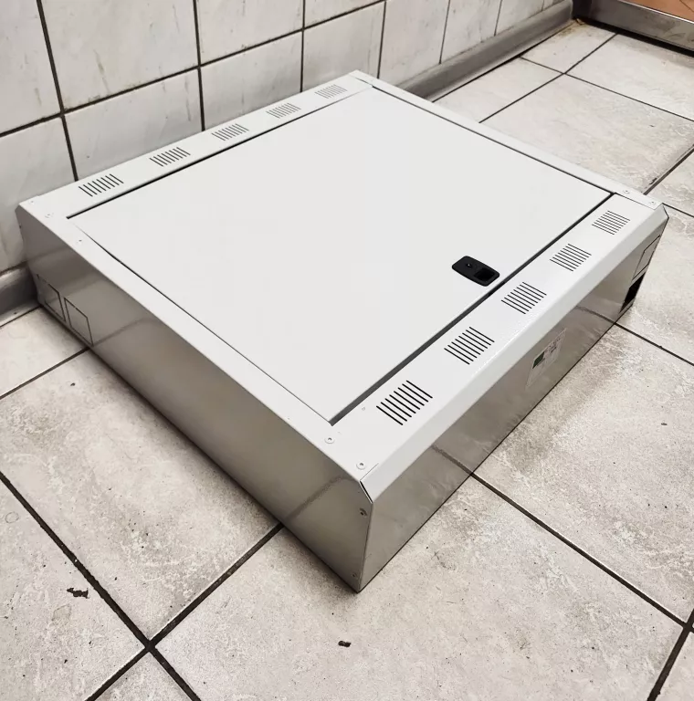 DIGITUS OBUDOWA DVR NVR DO MONTAŻU ŚCIENNEGO - PROFIL 2U 19"