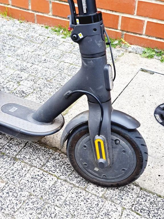 HULAJNOGA ELEKTRYCZNA XIAOMI 1S