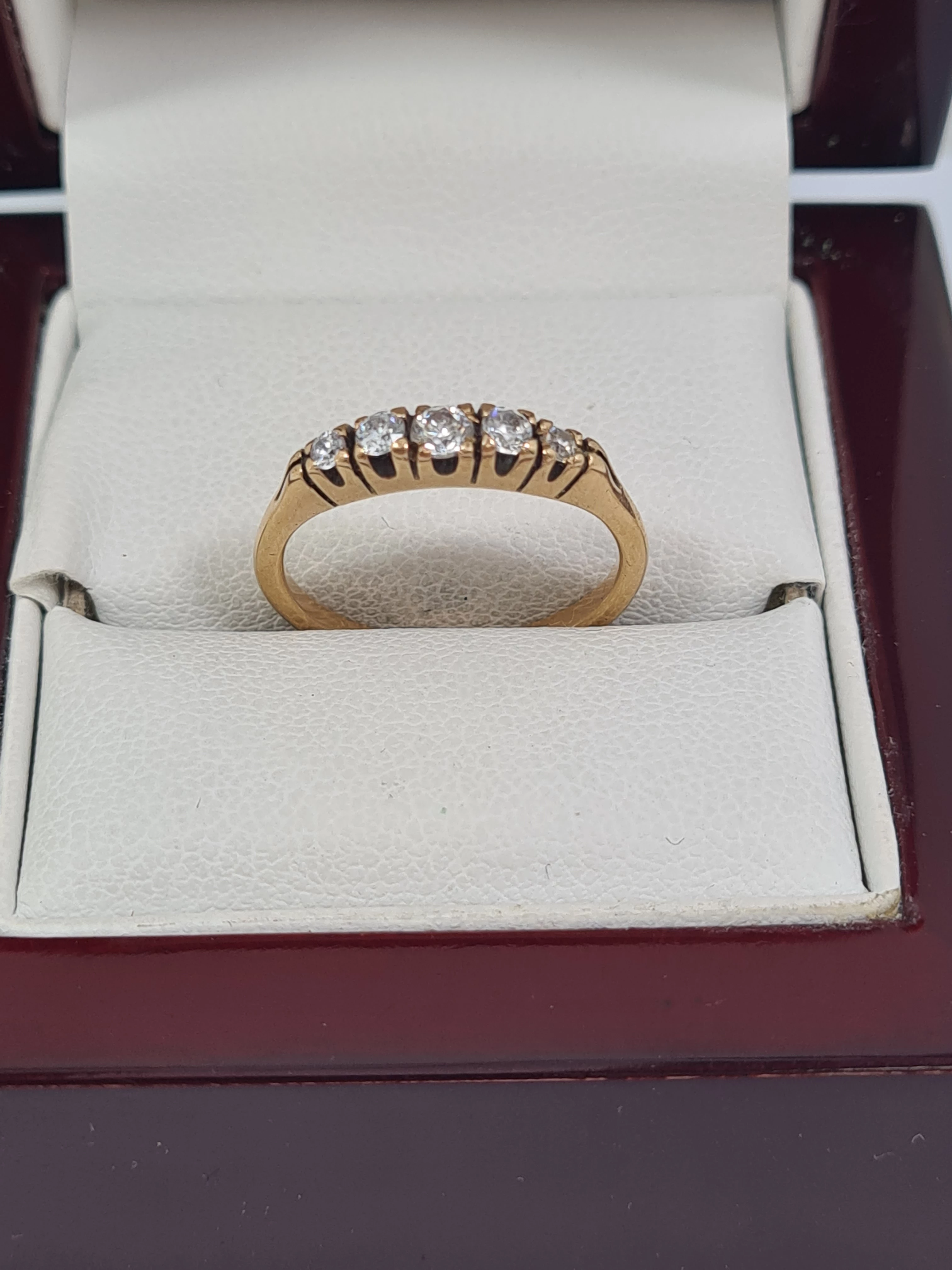 zloty-pierscionek-z-kamieniami-585-14k-266g-r13-kamien-inny-kamien