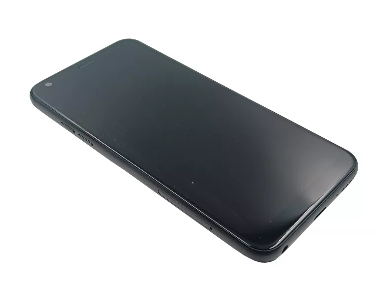 TELEFON LG Q7 3/32 GB 5,5" 3000 MAH IP68 MIL-STD-810G 8/13MPIX NFC