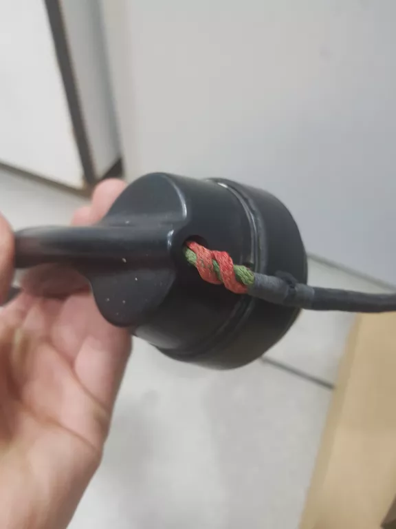 stary-telefon-na-korbke-bakelitowy-od-lombard-trzebnica-product-id