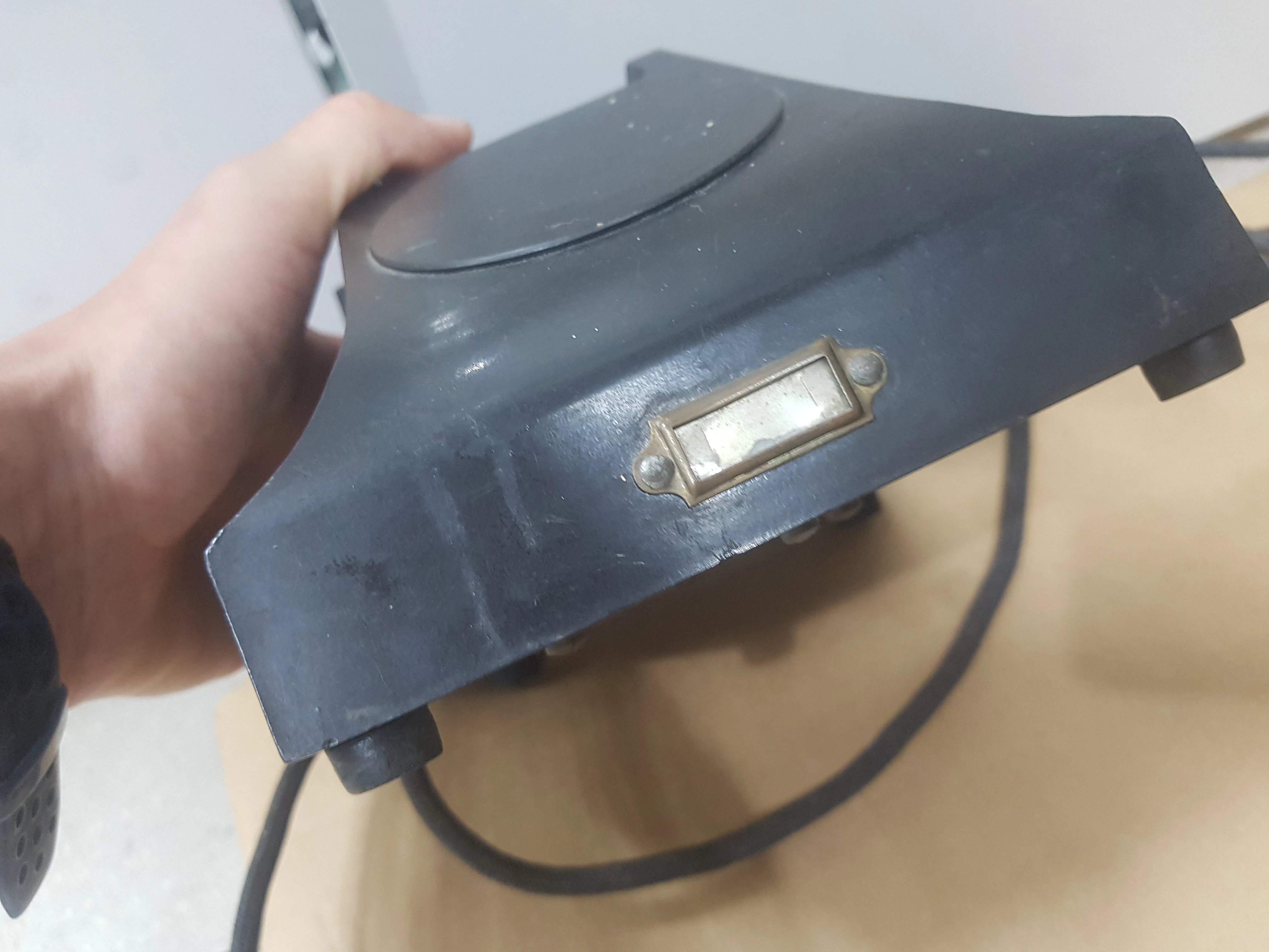 stary-telefon-na-korbke-bakelitowy-od-lombard-trzebnica-oryginalnosc-oryginal