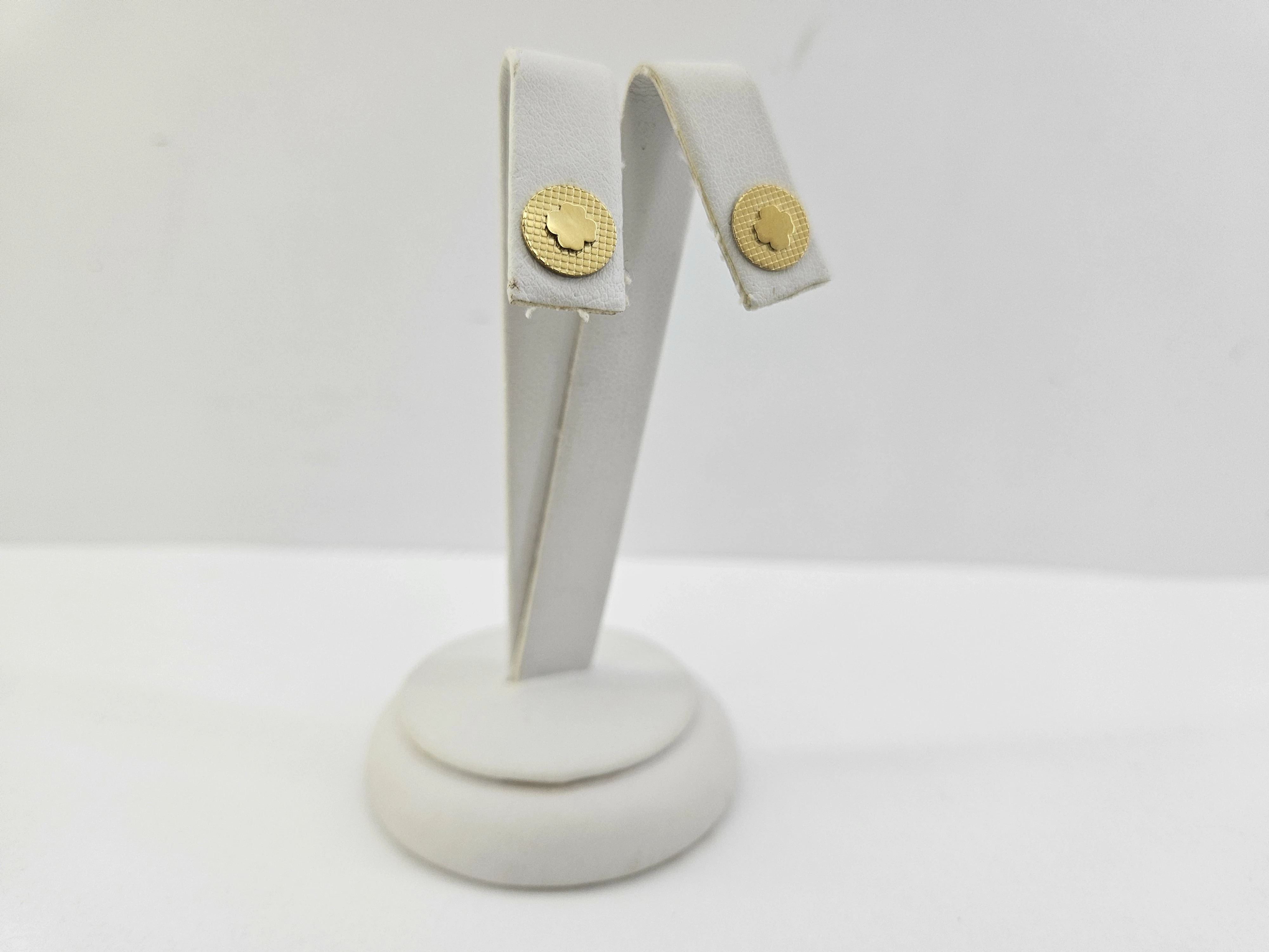 kolczyki-wkretki-zlote-czerwony-dwor-24-gdansk