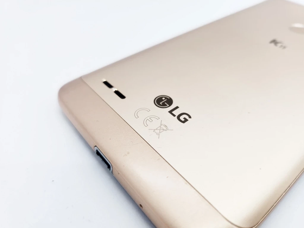 telefon-lg-k11-komunikacja-bluetooth