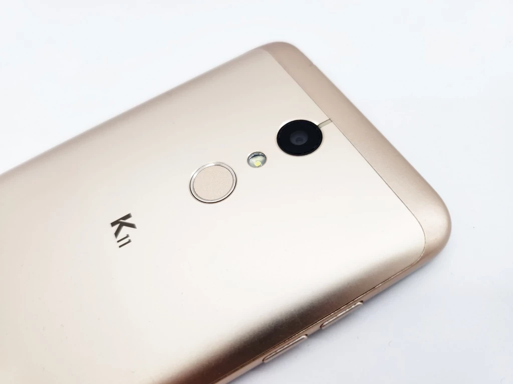 telefon-lg-k11-pamiec-ram-2-gb