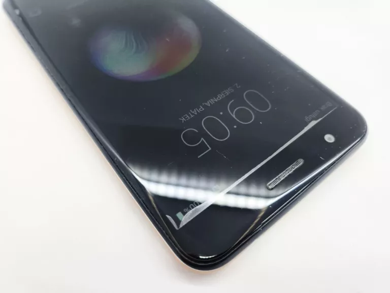 telefon-lg-k11-wbudowana-pamiec-16-gb