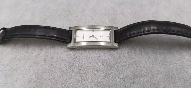 zegarek-damski-adriatica-3255-mechanizm-18738-1