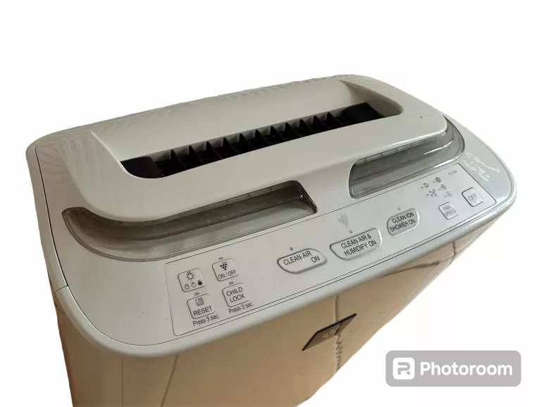 OCZYSZCZACZ POWETRZA SHARP KC-A40EU-W POLECAMY !